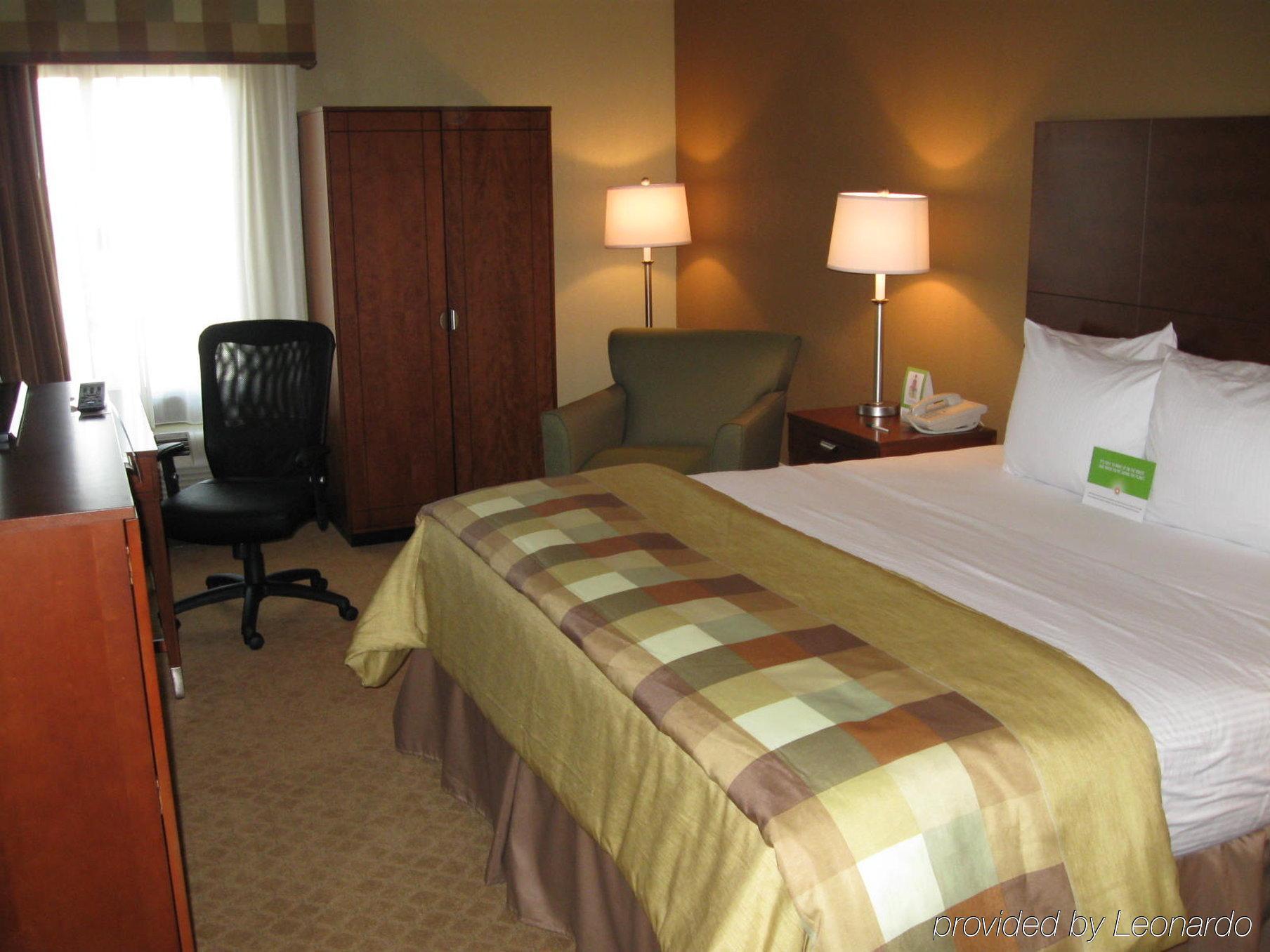 La Quinta By Wyndham Cleveland Airport West North Olmsted Exterior foto